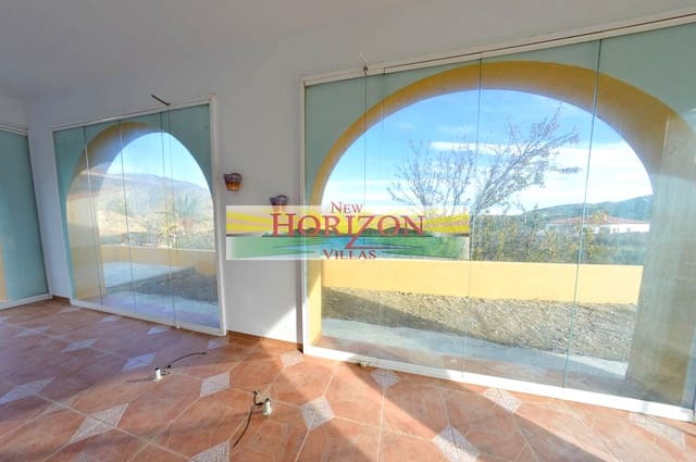3 soveværelse Villa til leje i Arboleas med swimmingpool - € 800 (Ref: 8756547)