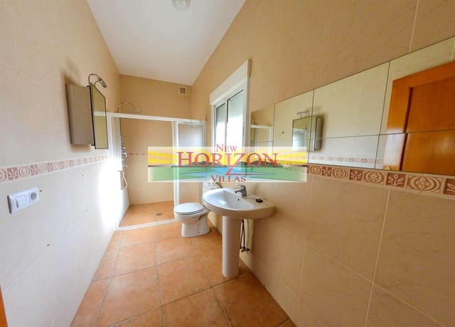 3 soveværelse Villa til leje i Arboleas med swimmingpool - € 800 (Ref: 8756547)