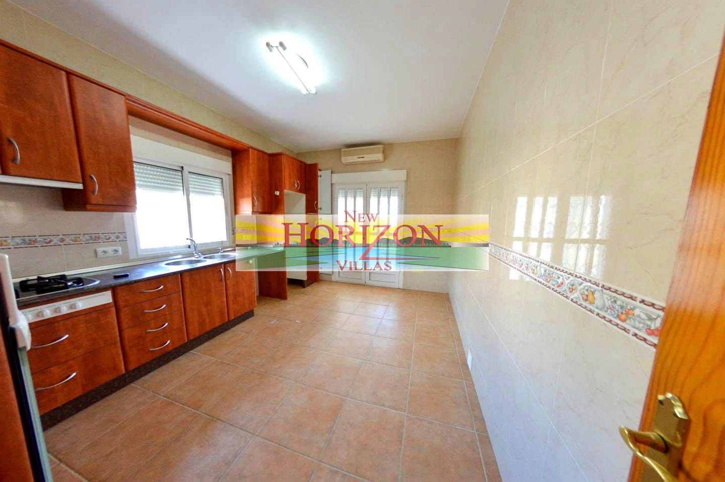 3 bedroom Villa for rent in Arboleas with pool - € 800 (Ref: 8756547)