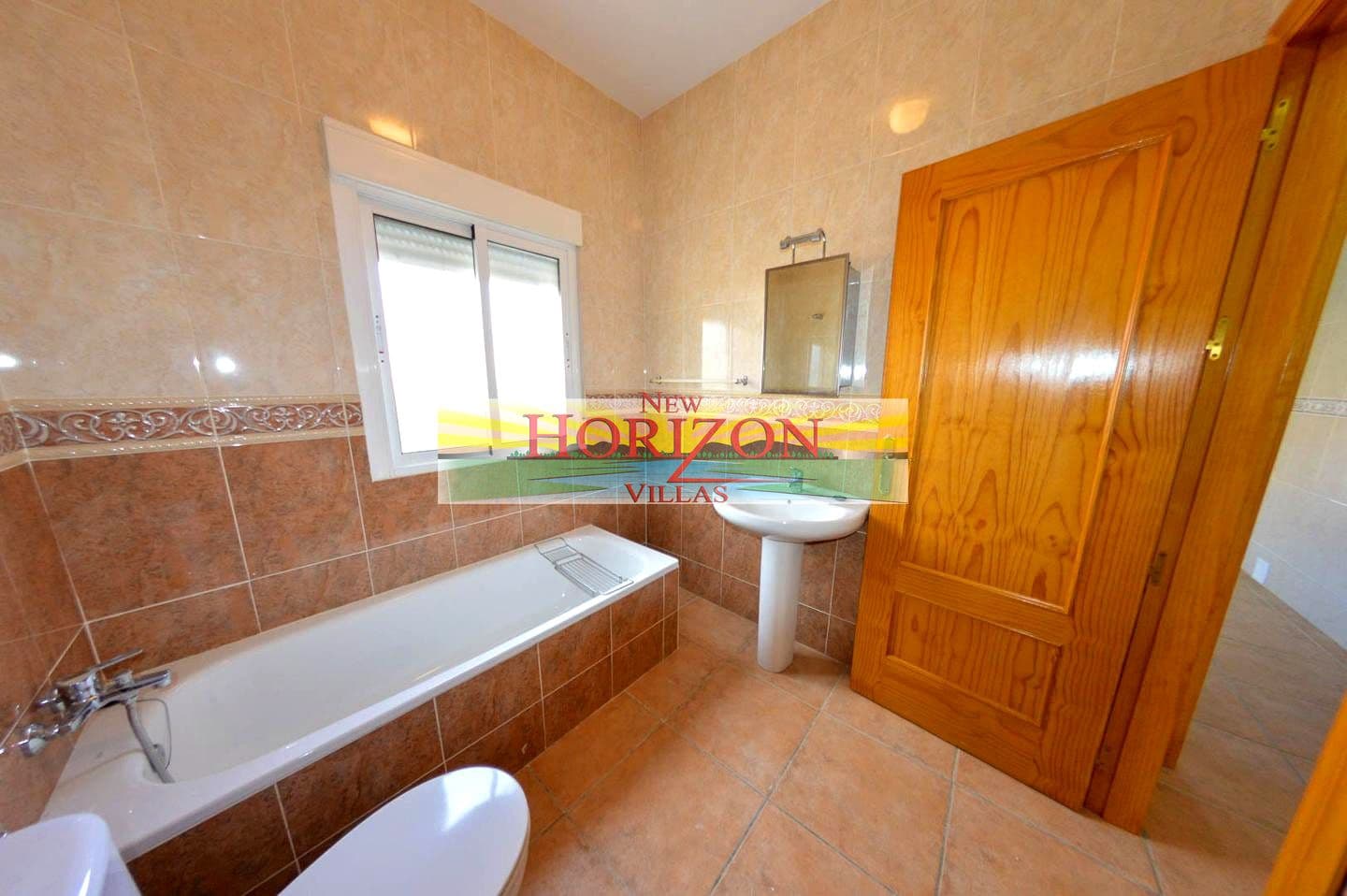3 bedroom Villa for rent in Arboleas with pool - € 800 (Ref: 8756547)