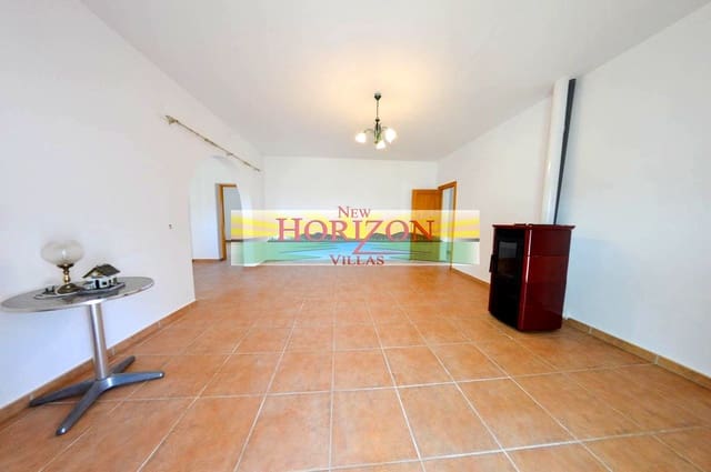 3 soveværelse Villa til leje i Arboleas med swimmingpool - € 800 (Ref: 8756547)