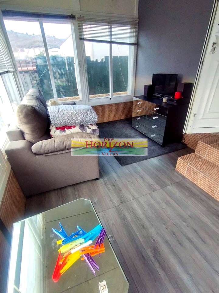 4 soveværelse Villa til salg i Oria med swimmingpool - € 165.000 (Ref: 8769123)