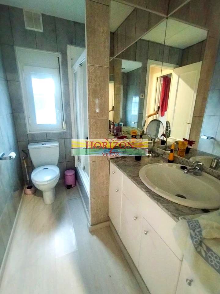 4 soveværelse Villa til salg i Oria med swimmingpool - € 165.000 (Ref: 8769123)