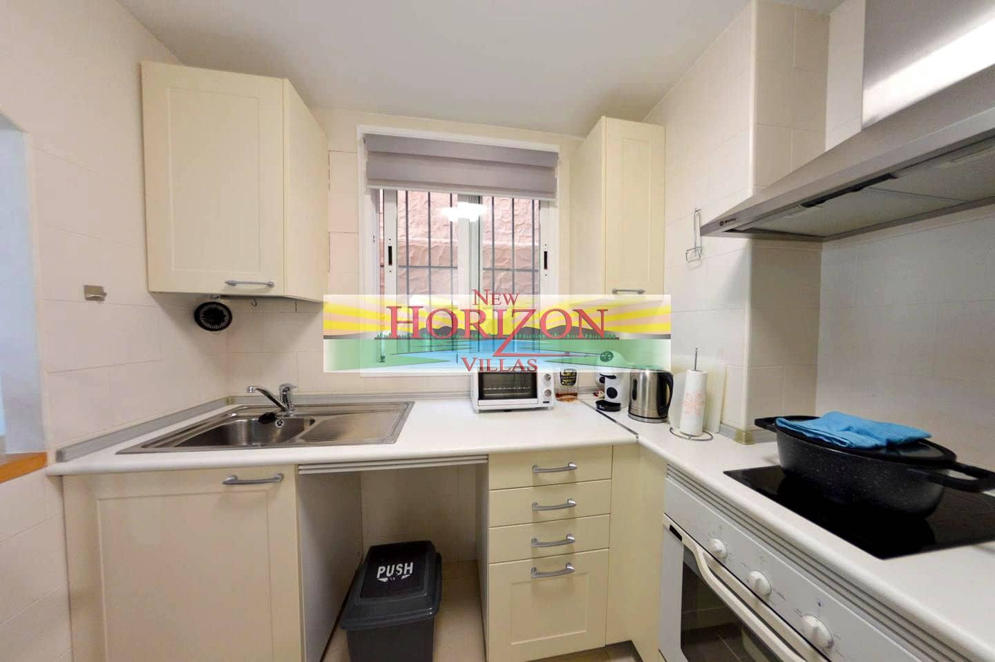 2 bedroom Flat for sale in Mojacar with pool garage - € 199,000 (Ref: 8769429)