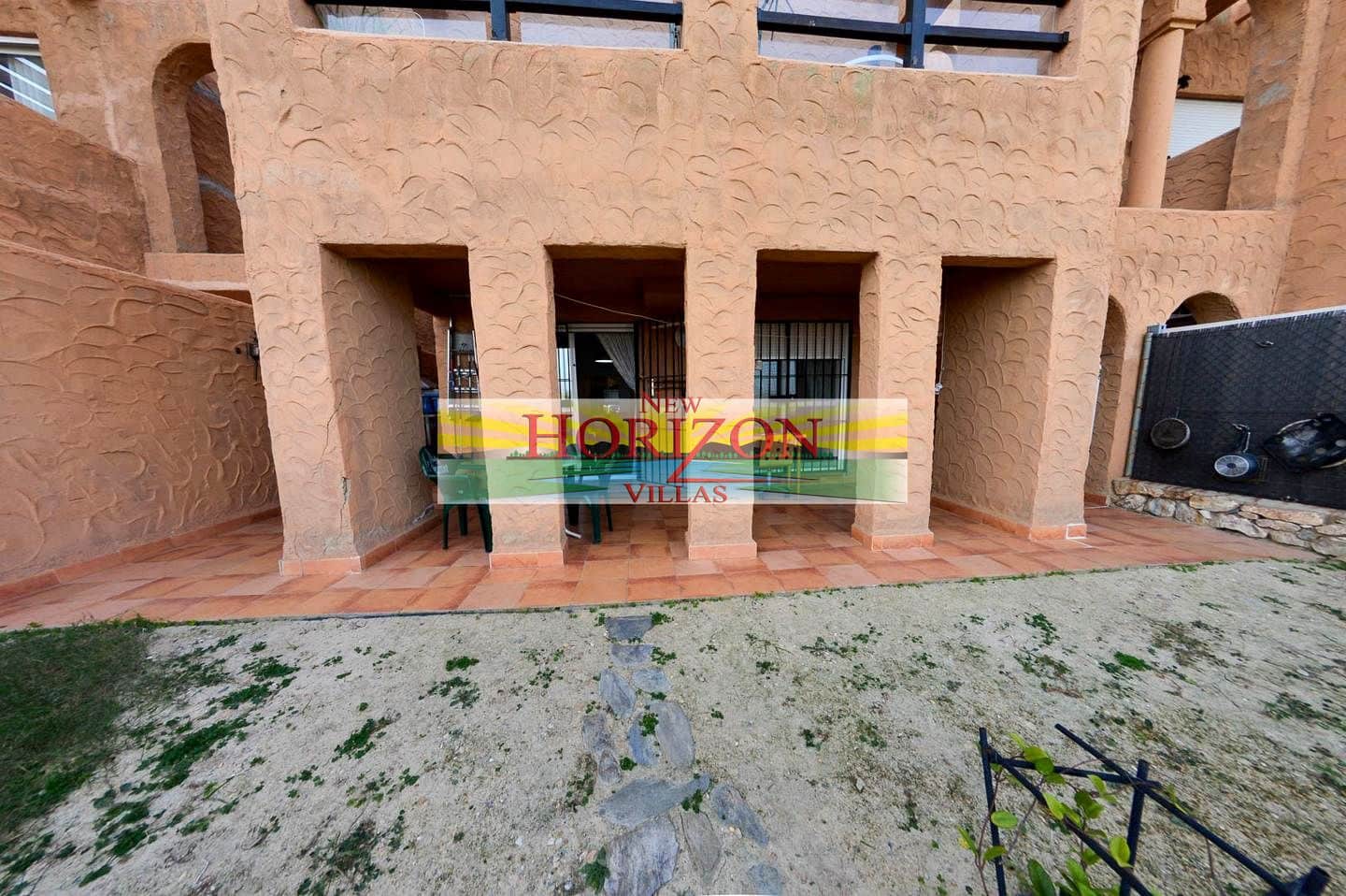 2 bedroom Flat for sale in Mojacar with pool garage - € 199,000 (Ref: 8769429)