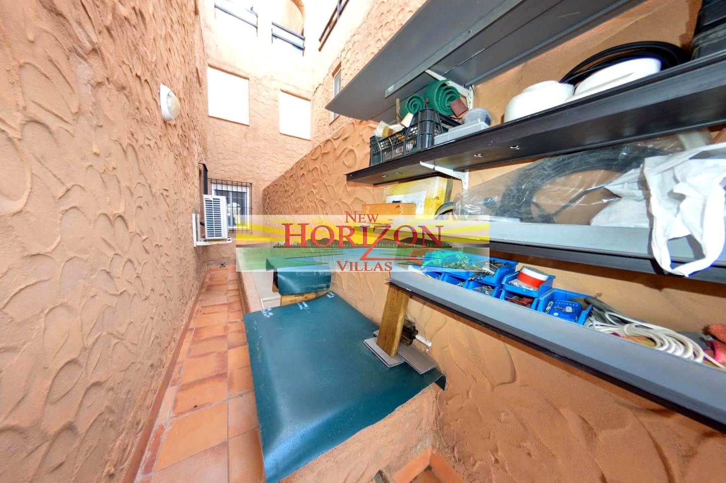 2 bedroom Flat for sale in Mojacar with pool garage - € 199,000 (Ref: 8769429)