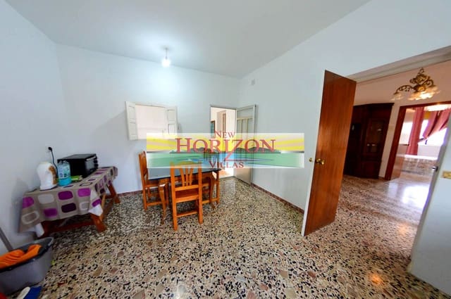 3 soverom Villa til salgs i Almanzora, Cantoria med garasje - € 155 000 (Ref: 8835469)