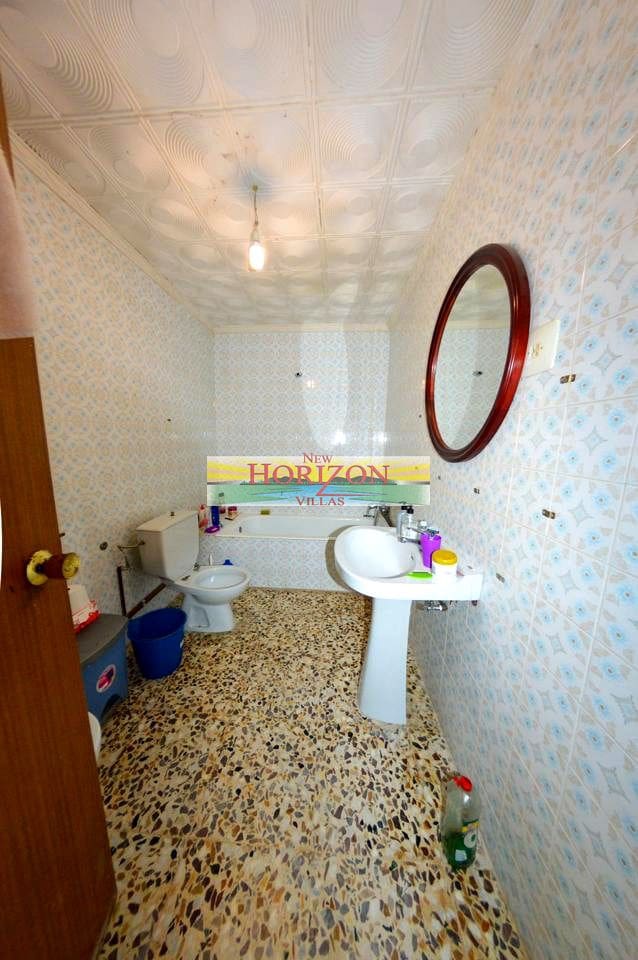 6 soveværelse Villa til salg i Arboleas med garage - € 95.000 (Ref: 8852989)