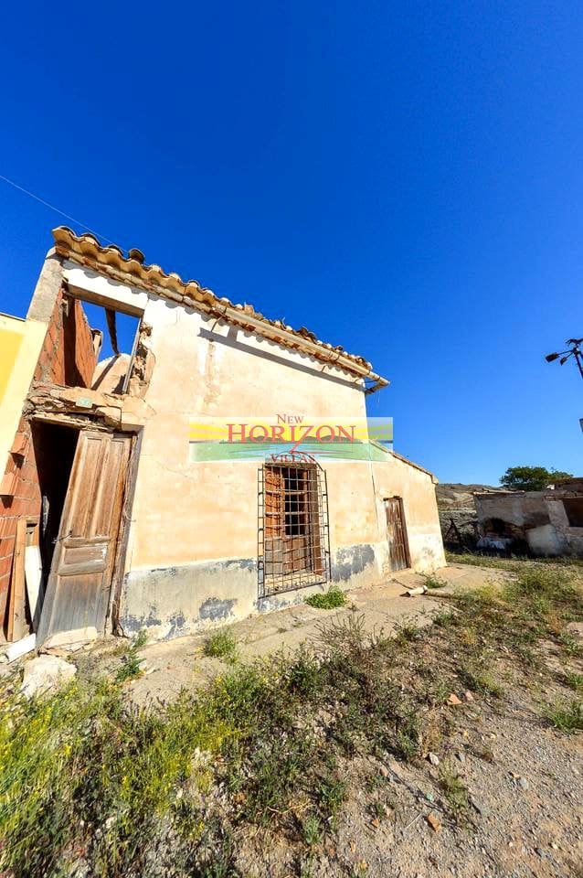 6 soveværelse Villa til salg i Arboleas med garage - € 95.000 (Ref: 8852989)