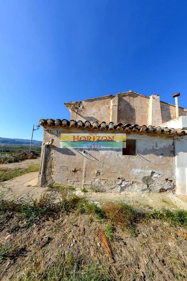 6 soveværelse Villa til salg i Arboleas med garage - € 95.000 (Ref: 8852989)