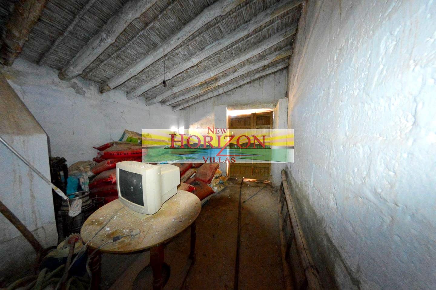 6 soveværelse Villa til salg i Arboleas med garage - € 95.000 (Ref: 8852989)