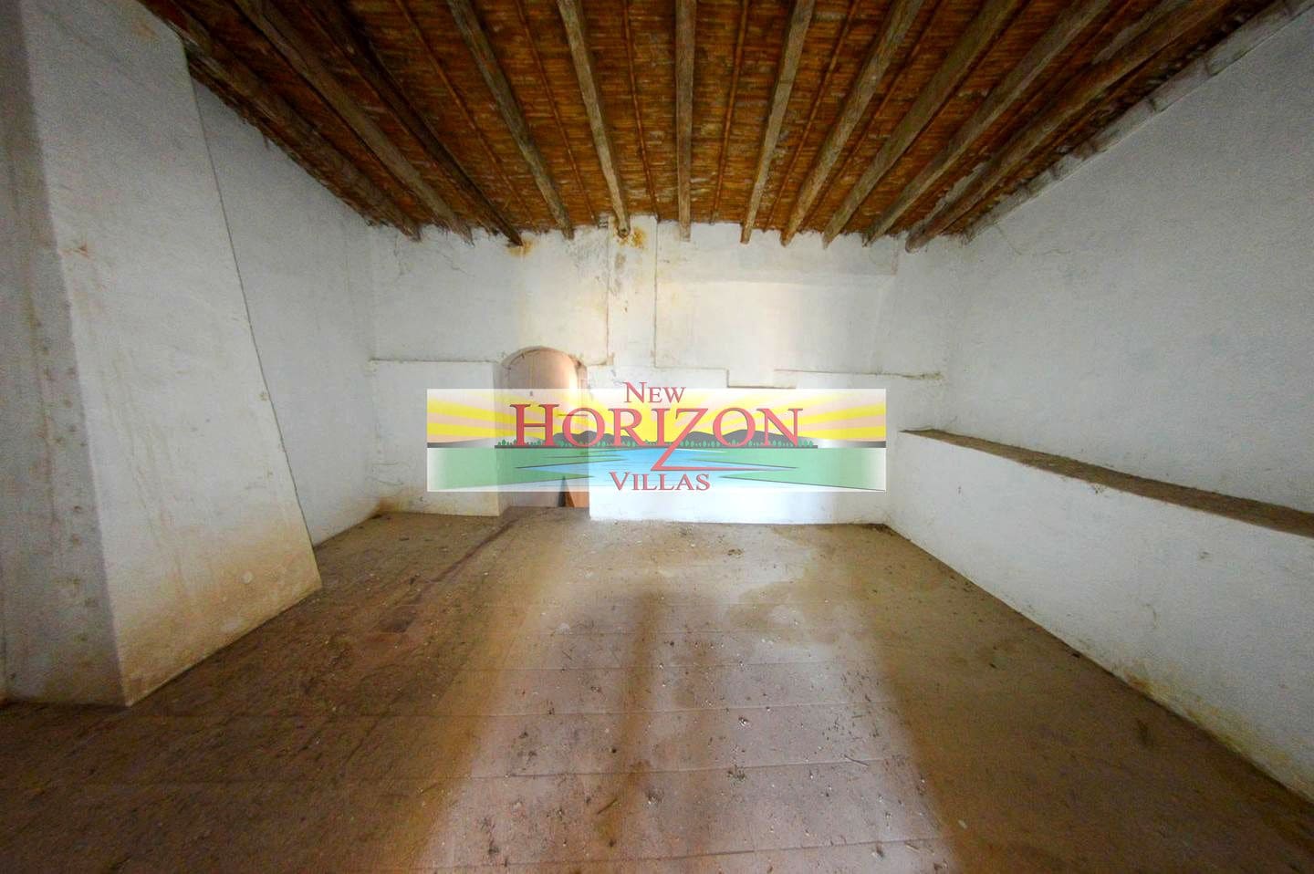 6 soveværelse Villa til salg i Arboleas med garage - € 95.000 (Ref: 8852989)