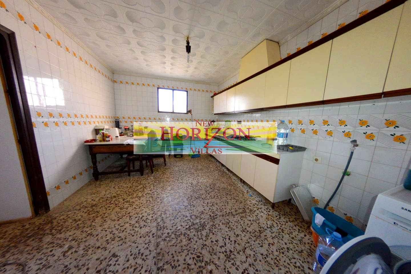 6 soveværelse Villa til salg i Arboleas med garage - € 95.000 (Ref: 8852989)