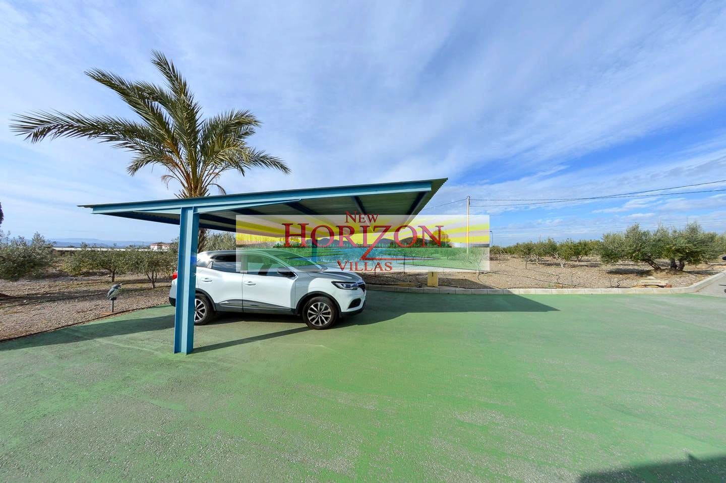 3 soveværelse Villa til salg i Huercal-Overa med garage - € 150.000 (Ref: 8855526)