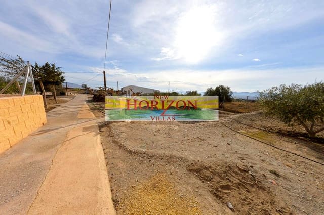 3 soveværelse Villa til salg i Huércal-Overa med garage - € 150.000 (Ref: 8855526)