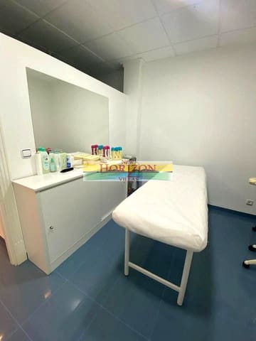 3 bedroom Business for rent in Albox - € 500 (Ref: 8887100)