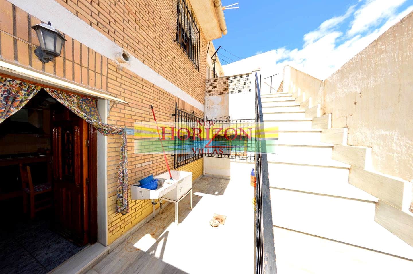 5 soveværelse Lejlighed til salg i La Alfoquia - € 119.950 (Ref: 8894010)