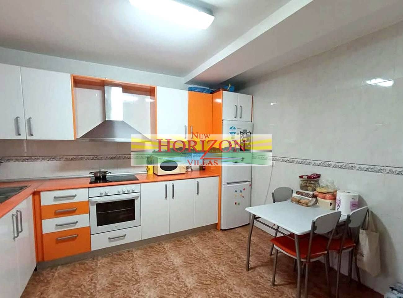 5 soveværelse Lejlighed til salg i Albox med garage - € 190.000 (Ref: 8907919)