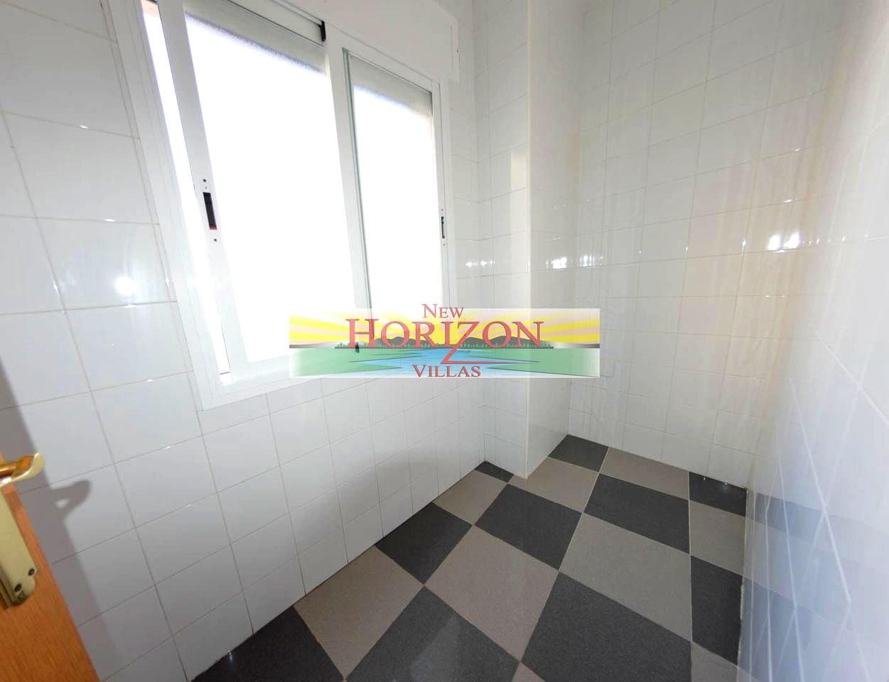 3 bedroom Flat for rent in Albox - € 550 (Ref: 8922635)
