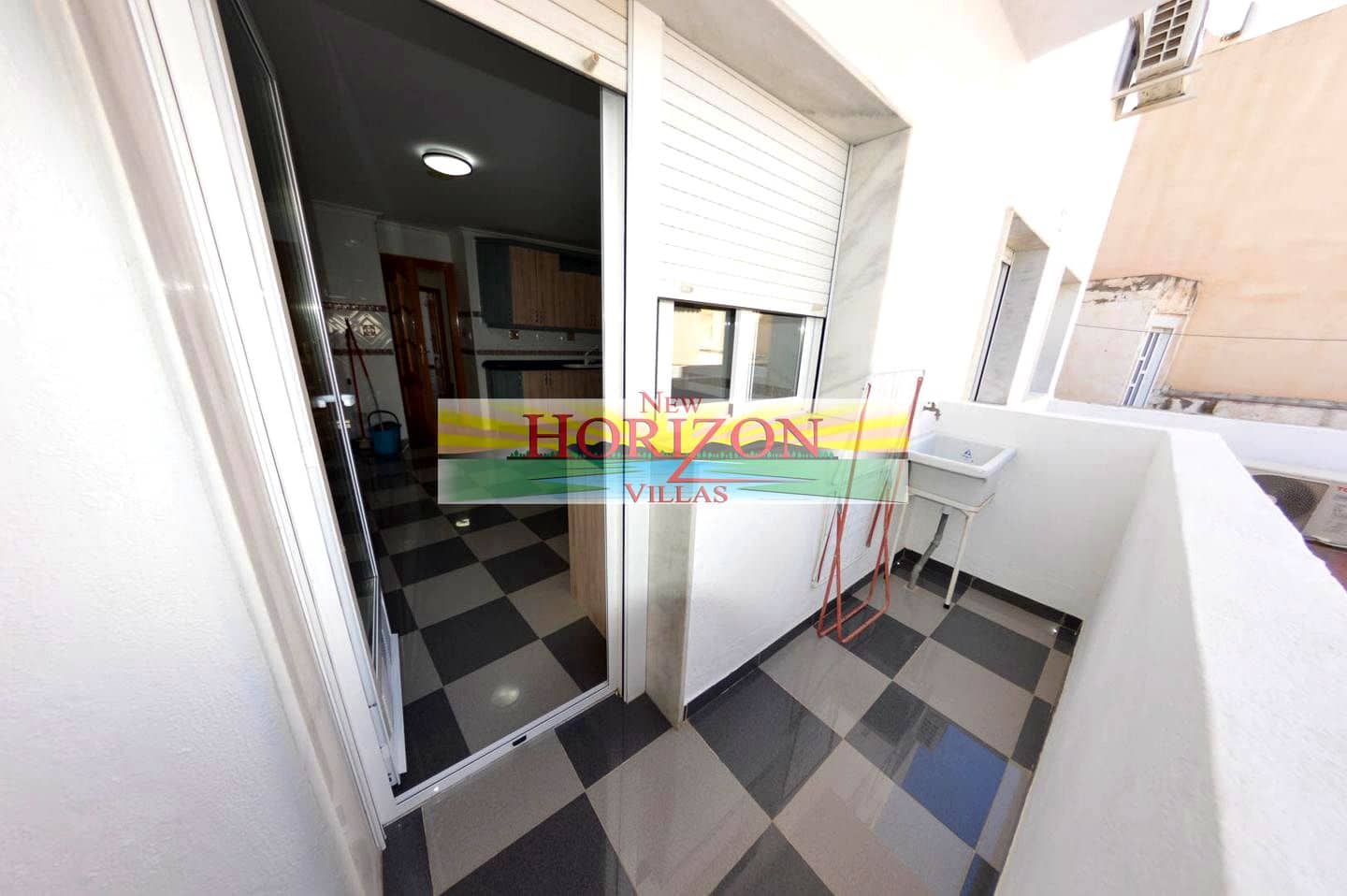 3 bedroom Flat for rent in Albox - € 550 (Ref: 8922635)