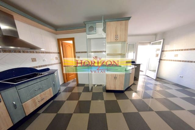 3 camera da letto Appartamento da affittare in Albox - 550 € (Rif: 8922635)