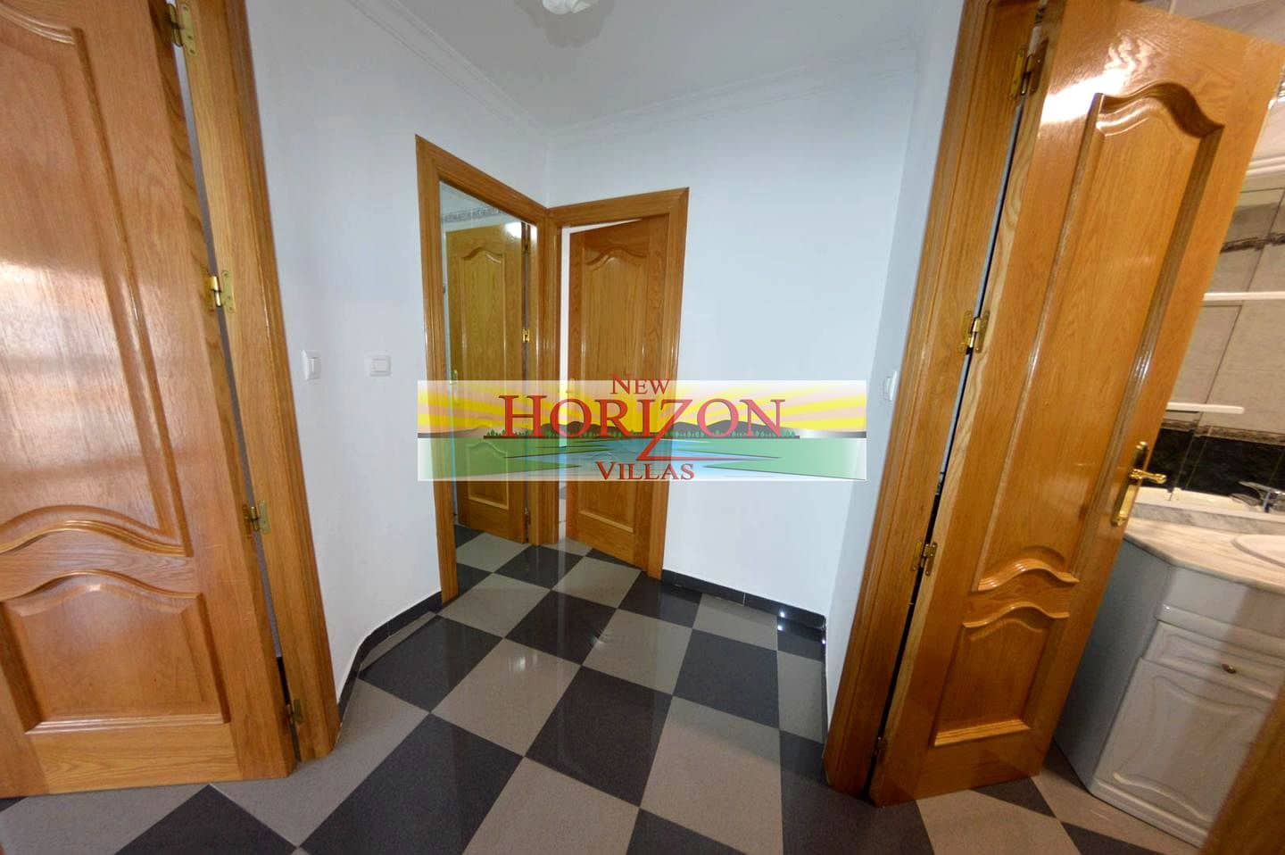 3 bedroom Flat for rent in Albox - € 550 (Ref: 8922635)