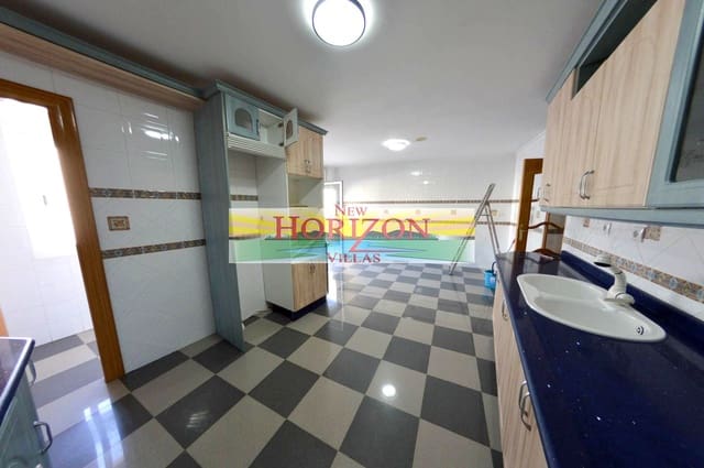 3 camera da letto Appartamento da affittare in Albox - 550 € (Rif: 8922635)