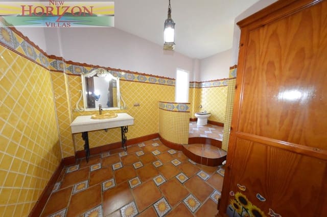 4 soverom Villa til leie i Albox med garasje - € 850 (Ref: 8945194)