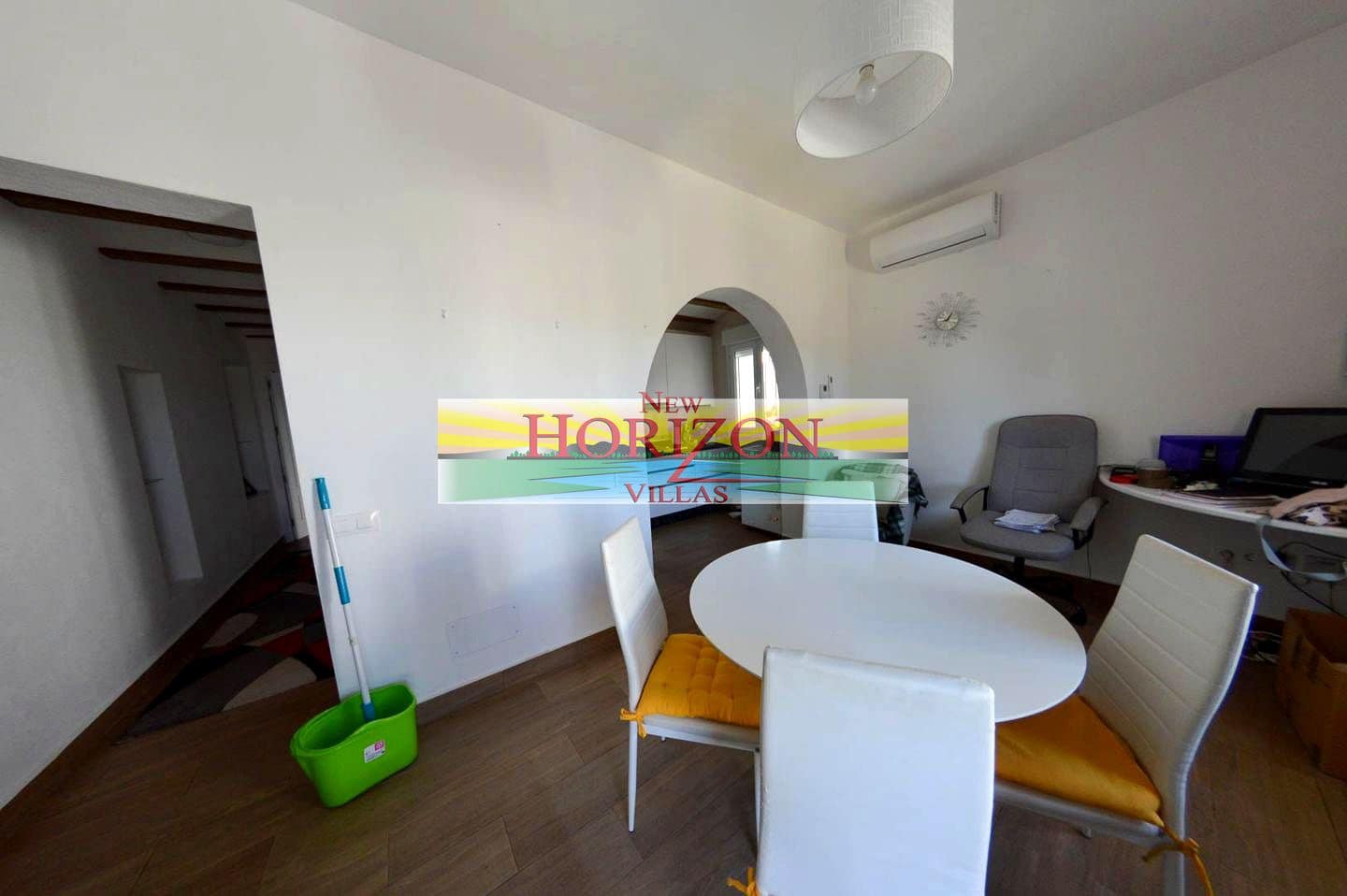 2 makuuhuone Huvila vuokrattavana paikassa Arboleas mukana 
autotalli - 600 € (Ref: 8947564)