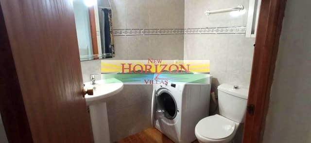 4 quarto Moradia para arrendar em Serón - 400 € (Ref: 8989977)