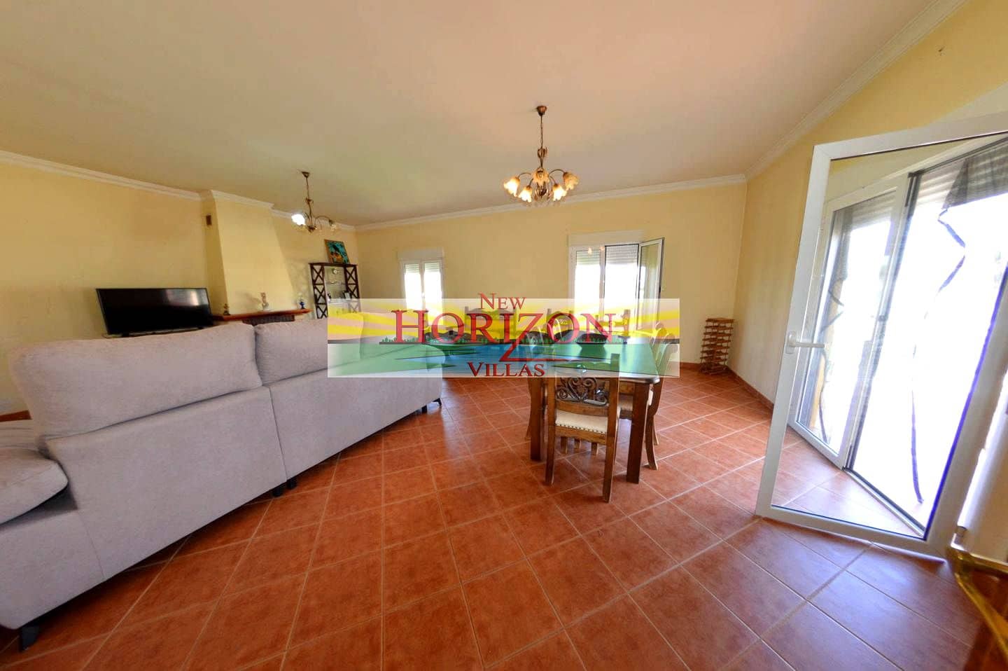 3 soveværelse Villa til leje i Albox med garage - € 700 (Ref: 9041070)