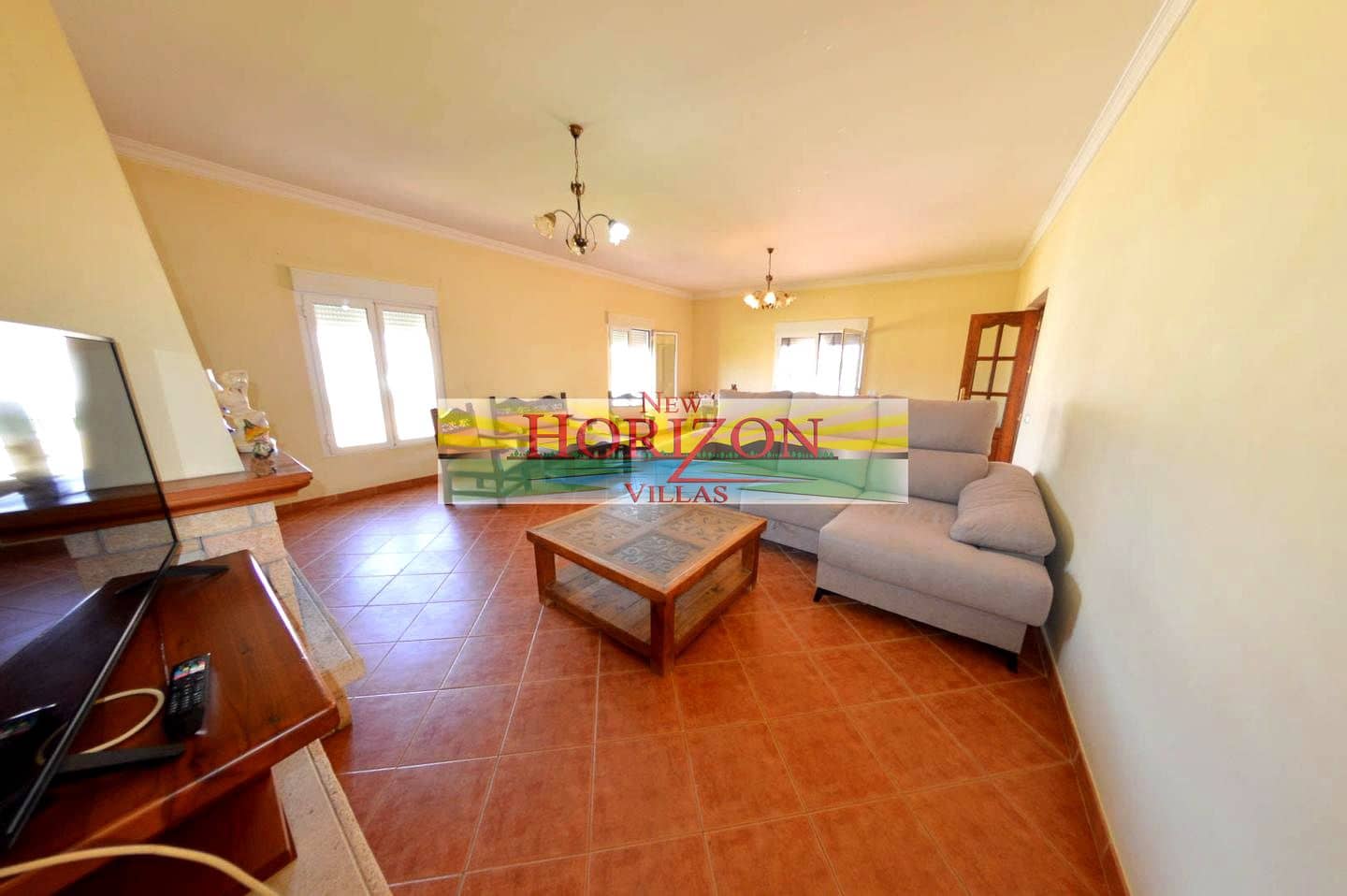 3 soveværelse Villa til leje i Albox med garage - € 700 (Ref: 9041070)