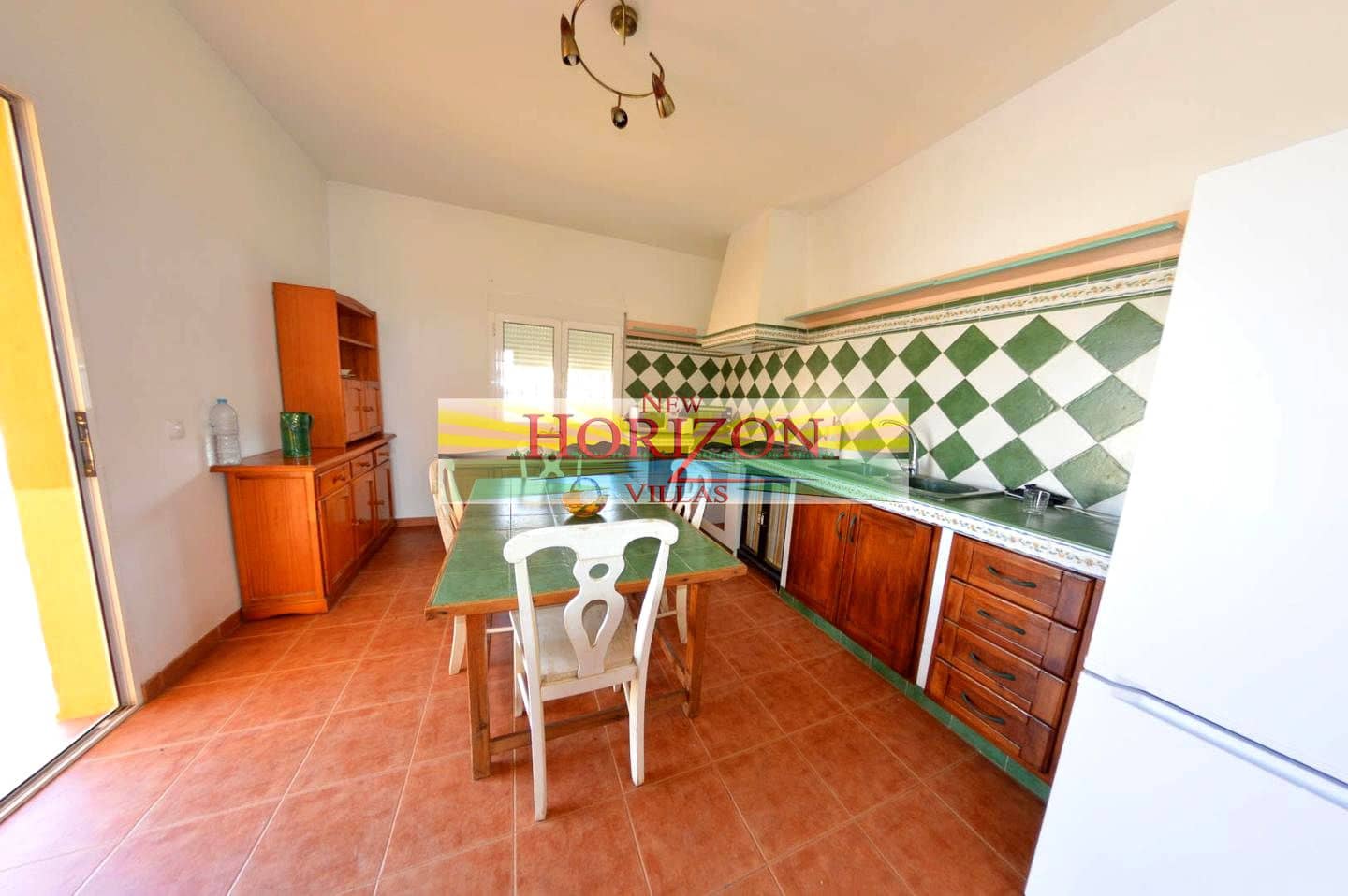 3 soveværelse Villa til leje i Albox med garage - € 700 (Ref: 9041070)