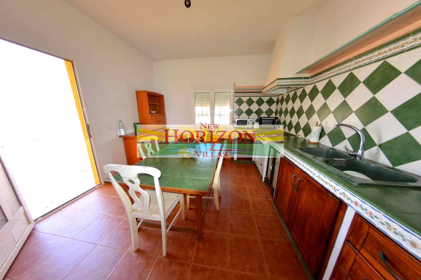 3 soveværelse Villa til leje i Albox med garage - € 700 (Ref: 9041070)