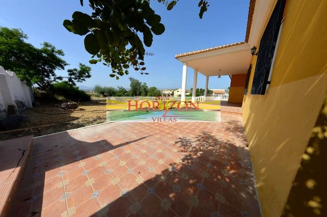 3 camera da letto Villa da affittare in Albox con garage - 700 € (Rif: 9041070)