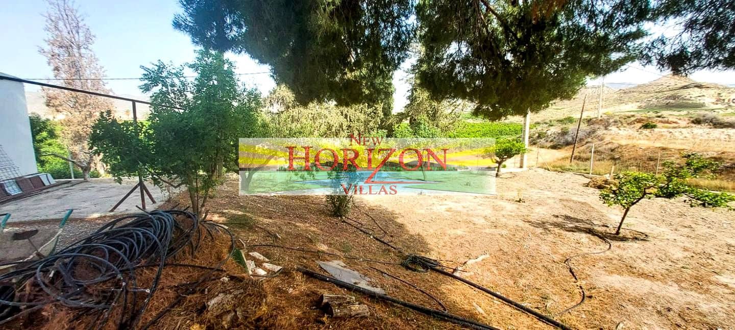 4 bedroom Villa for sale in Cuevas del Almanzora - € 249,950 (Ref: 9061790)