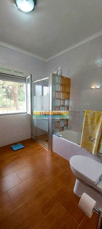 4 bedroom Villa for sale in Cuevas del Almanzora - € 249,950 (Ref: 9061790)