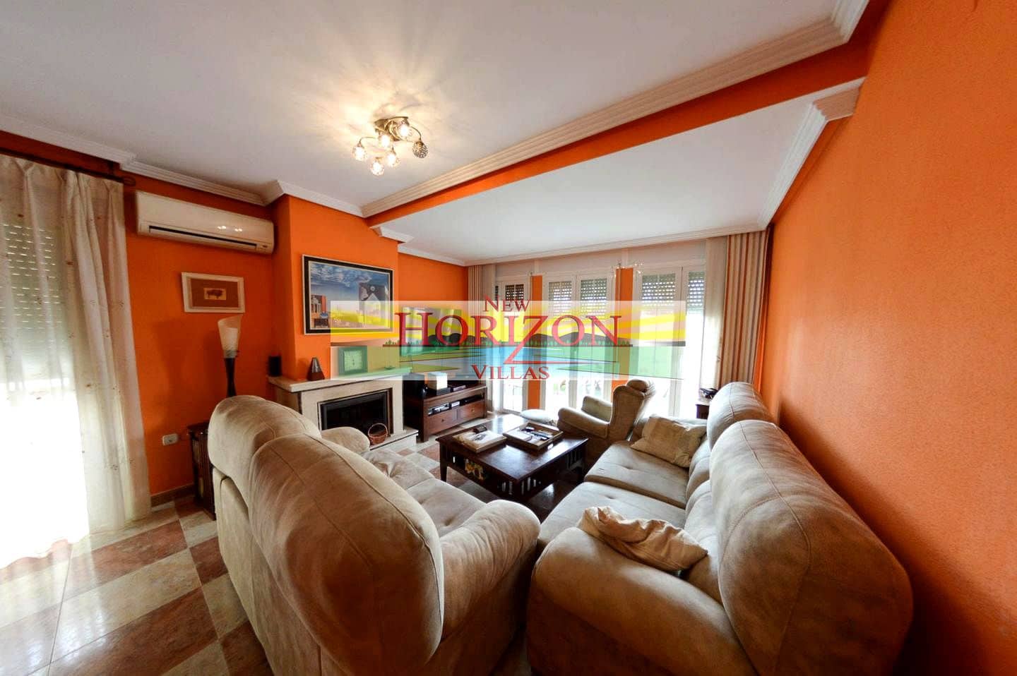 5 soveværelse Villa til salg i Huercal-Overa - € 370.000 (Ref: 9064321)