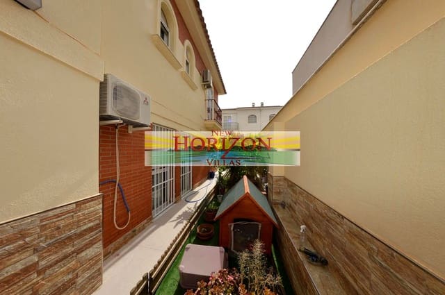 5 soveværelse Villa til salg i Huércal-Overa - € 370.000 (Ref: 9064321)