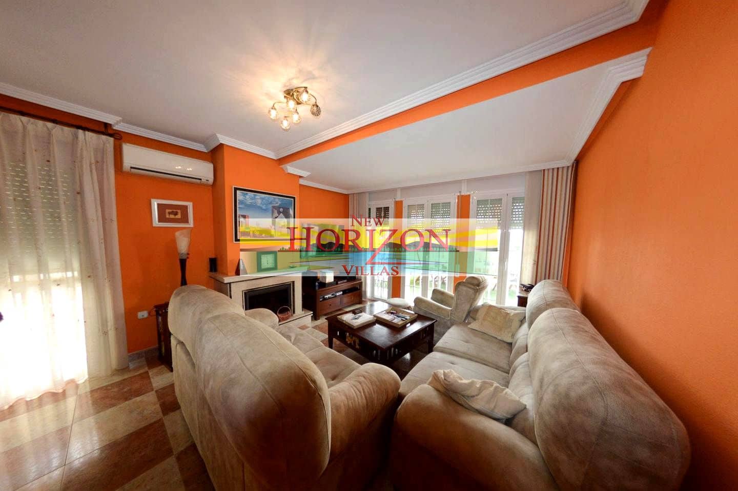 5 soveværelse Villa til salg i Huercal-Overa - € 370.000 (Ref: 9064321)