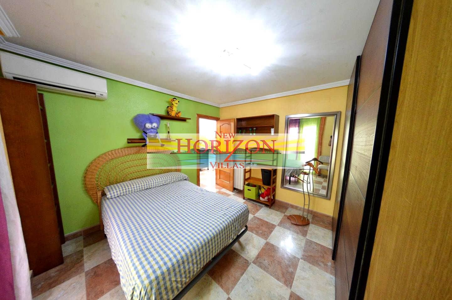 5 soveværelse Villa til salg i Huercal-Overa - € 370.000 (Ref: 9064321)