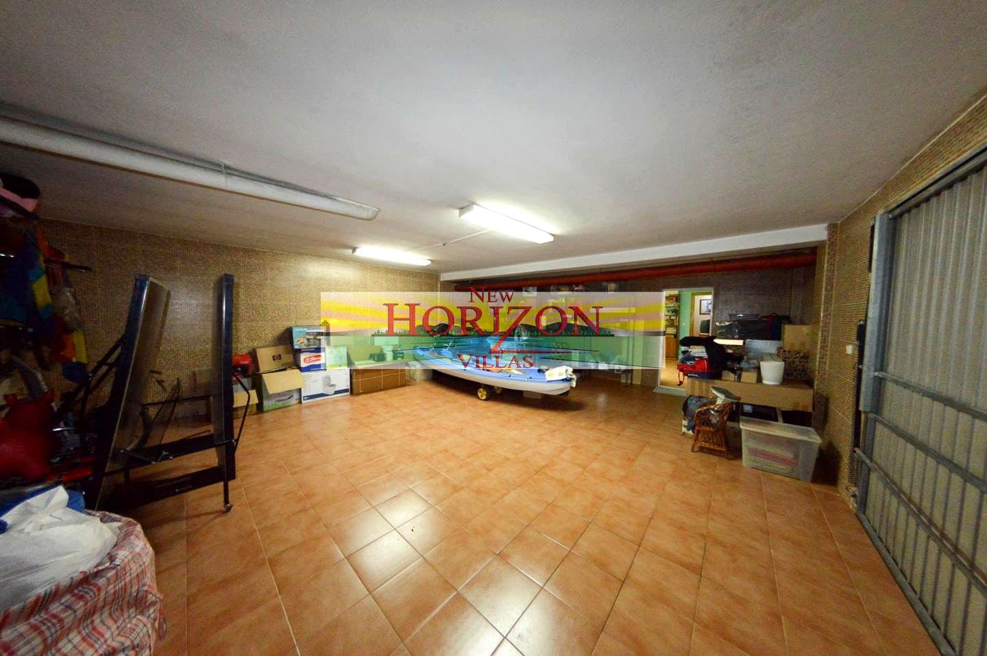 5 soveværelse Villa til salg i Huercal-Overa - € 370.000 (Ref: 9064321)