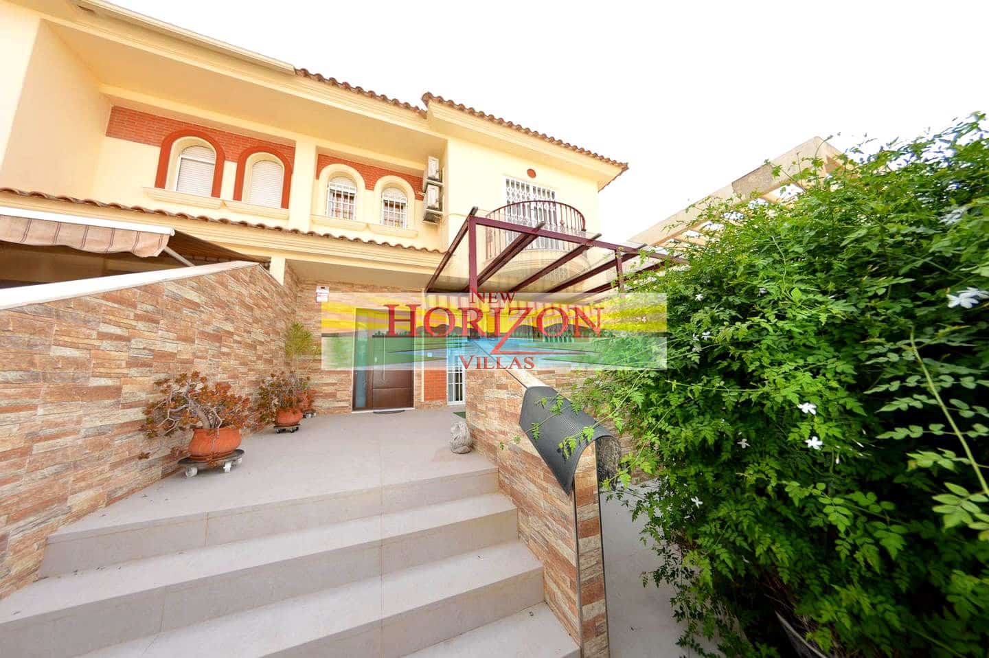 5 soveværelse Villa til salg i Huercal-Overa - € 370.000 (Ref: 9064321)