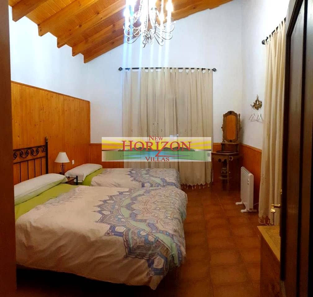 3 sypialnia Willa do wynajęcia w Purchena - 900 € (Ref: 9126056)