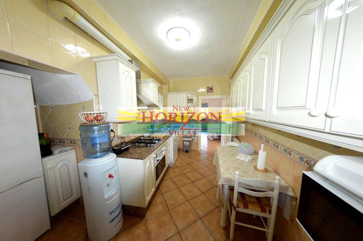 3 slaapkamer Flat te huur in Mojacar - € 800 (Ref: 9163036)