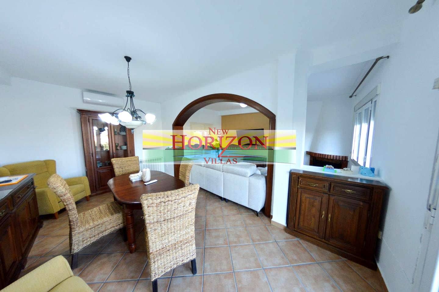 3 slaapkamer Flat te huur in Mojacar - € 800 (Ref: 9163036)