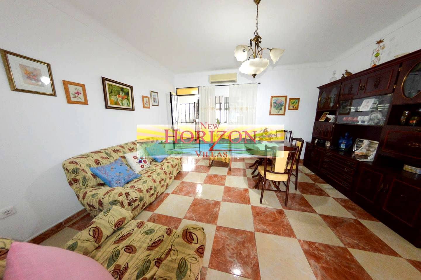 4 soveværelse Villa til leje i Zurgena - € 500 (Ref: 9205592)