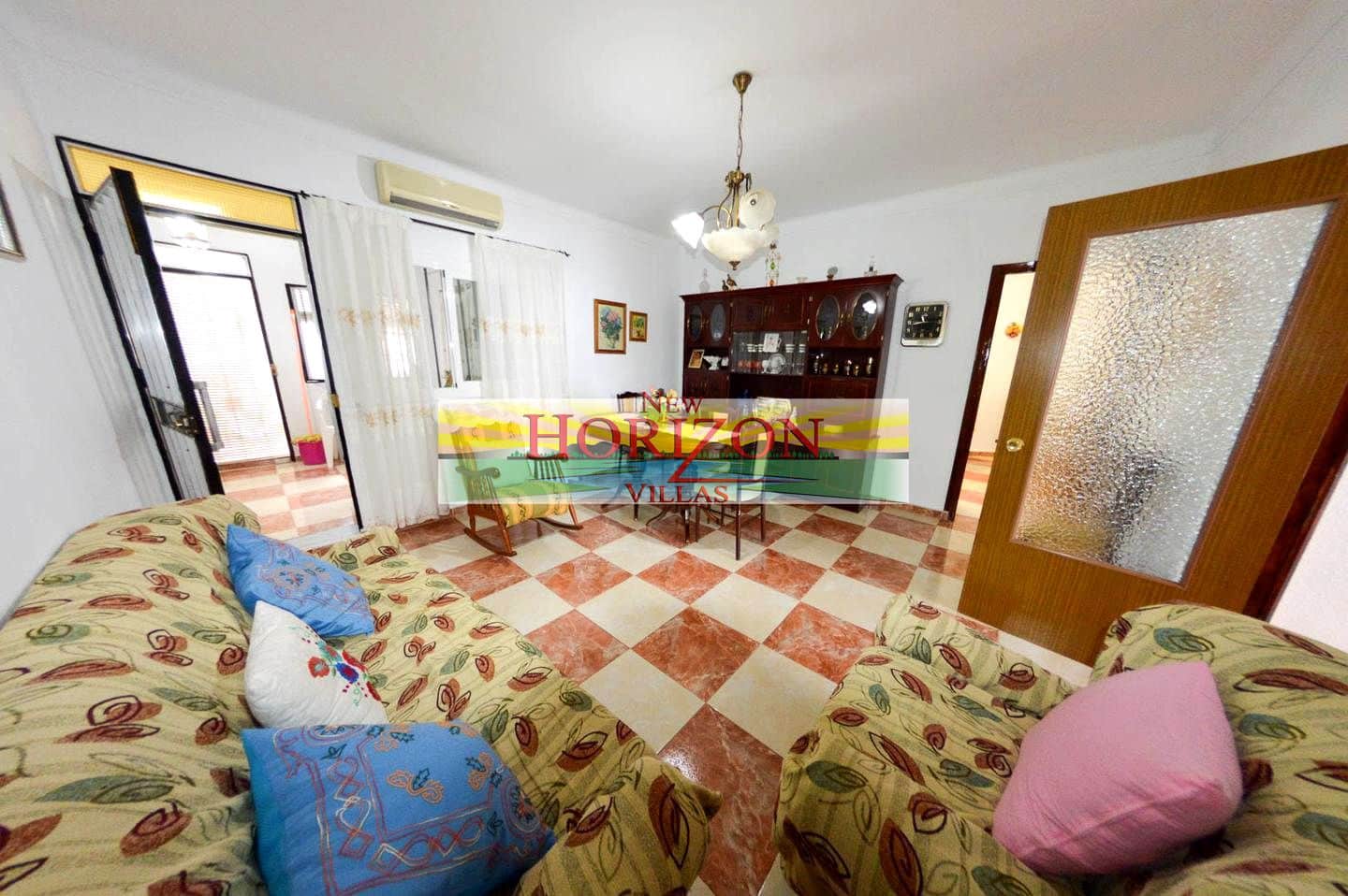 4 soveværelse Villa til leje i Zurgena - € 500 (Ref: 9205592)