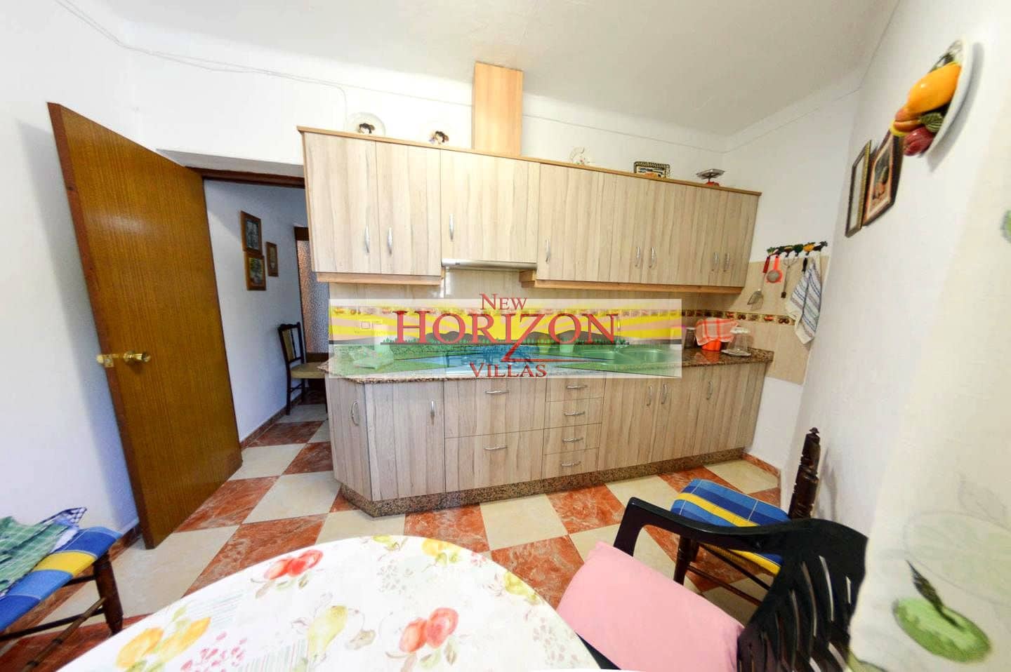 4 soveværelse Villa til leje i Zurgena - € 500 (Ref: 9205592)