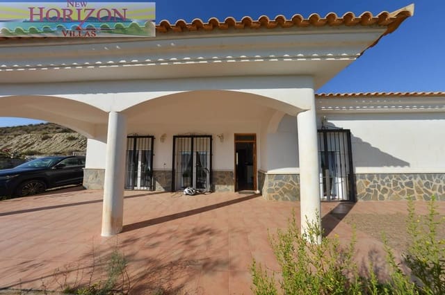 3 sovrum Villa till salu i Zurgena med garage - 260 000 € (Ref: 9235179)